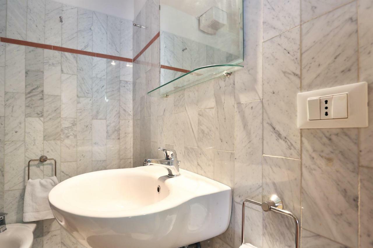 Concetta Apartment ฟลอเรนซ์ ภายนอก รูปภาพ